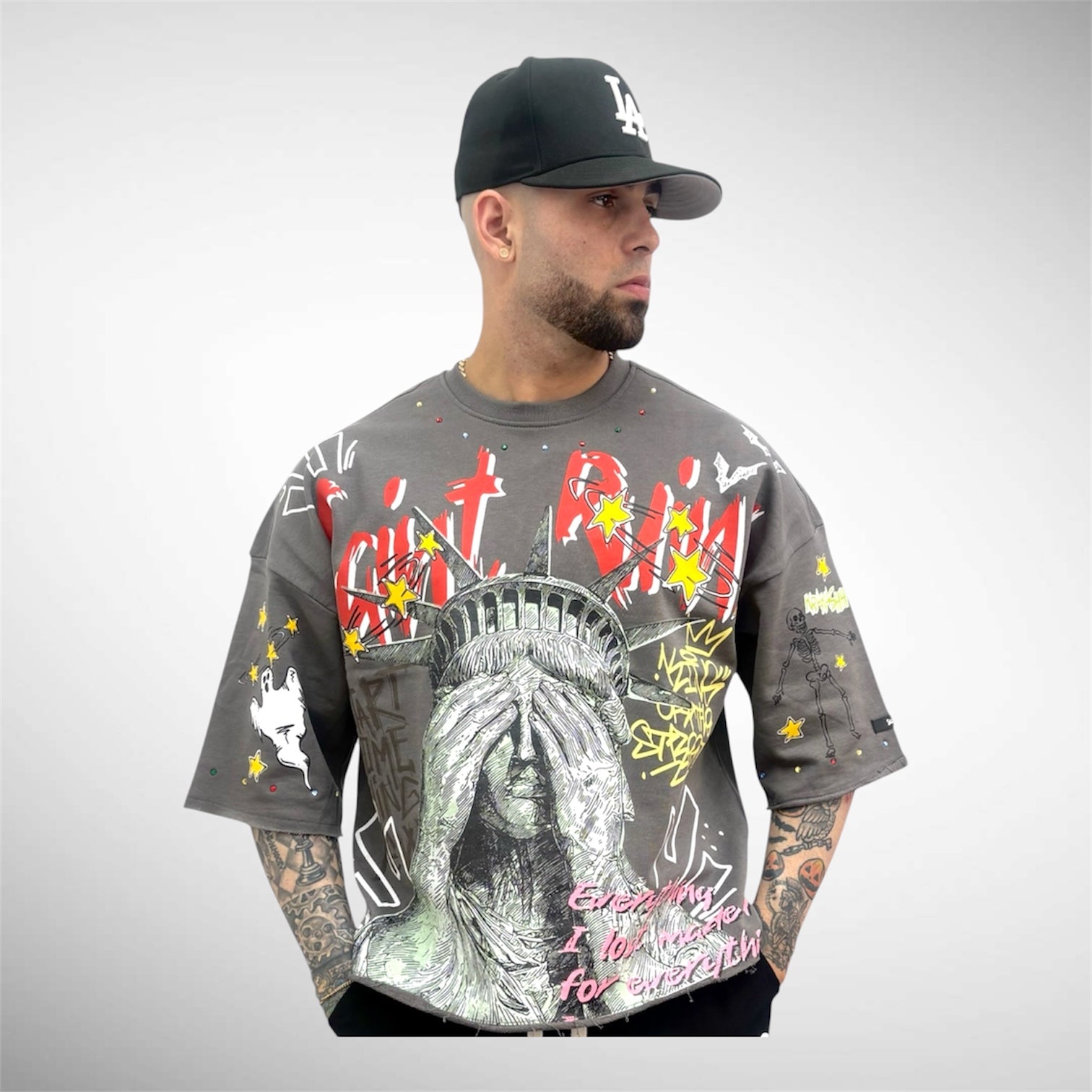 T Shirt Oversize “Statue Vision” – Algodón Premium